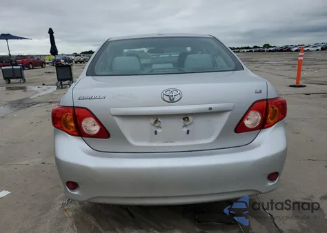2010 Toyota Corolla Base z USA, uszkodzony, nr VIN 1NXBU4EE4AZ361584